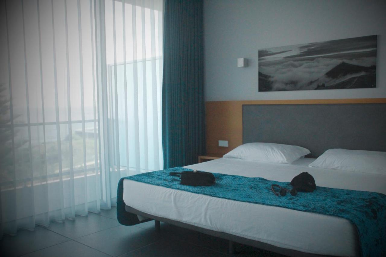 Whalesbay Hotel Apartamentos Capelas Exteriér fotografie