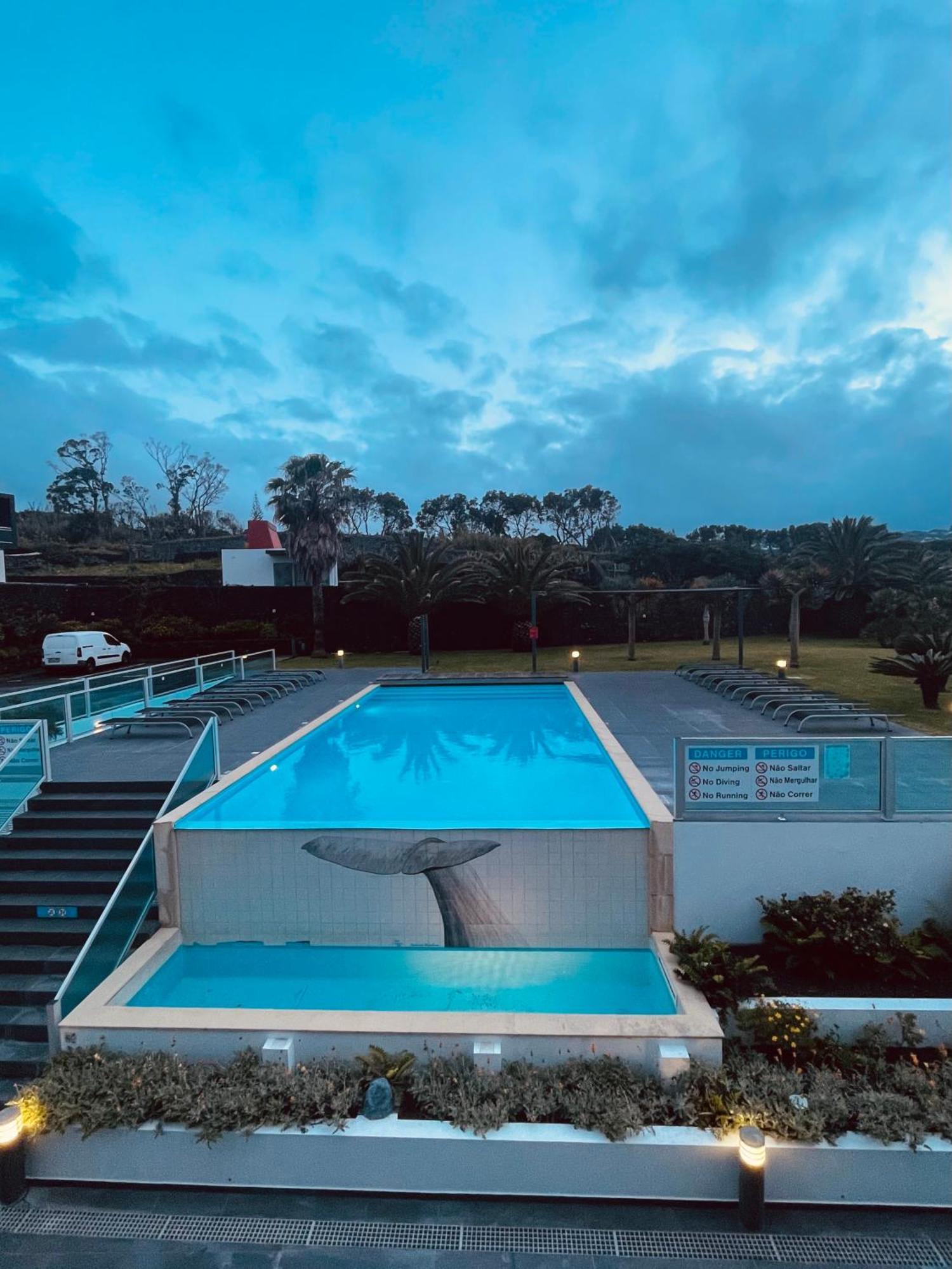 Whalesbay Hotel Apartamentos Capelas Exteriér fotografie